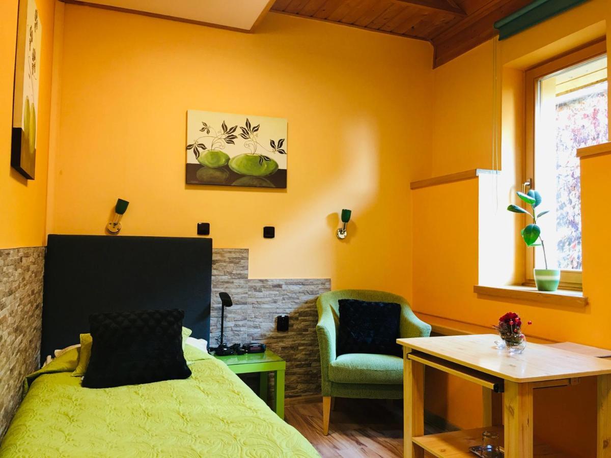 Penzion Hradby Prešov Buitenkant foto